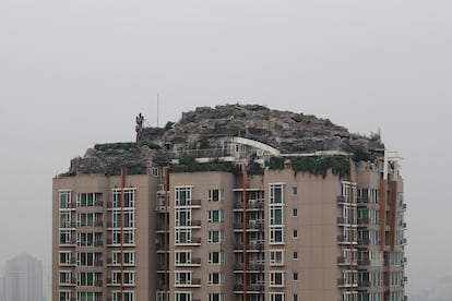 The secret project of Zhang Lin, an amateur architect who built a mansion atop a residential complex outside of Beijing. It wound up being destroyed because it put the building’s stability at risk.