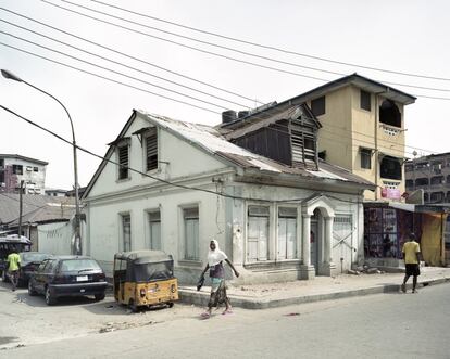 Casa em Lagos, cidade mais populosa da Nigéria.