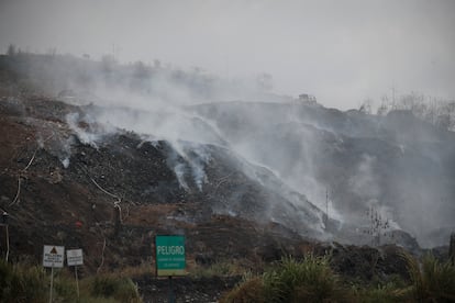 El relleno sanitario Cerro Patacón, ubicado en la periferia de la capital panameña, registra desde la tarde del pasado viernes un nuevo incendio.