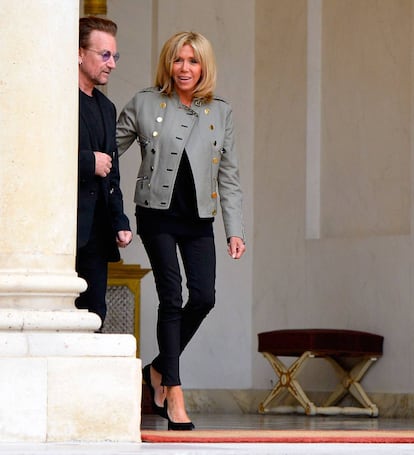 Brigitte Macron com Bono, do U2.