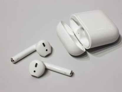 El  stock  de los cascos inalámbricos de Apple está agotado y los plazos de entrega se eternizan