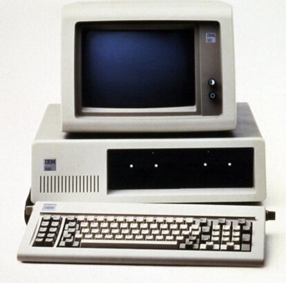 Primer ordenador personal de IBM en 1981.