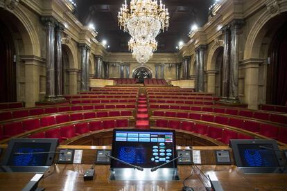 Hemiciclo vacío del Parlament de Cataluña.