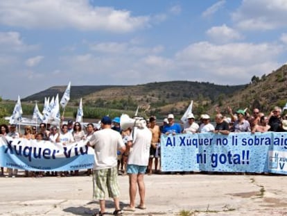 Los ba&ntilde;istas reivindicaron ayer la calidad de las aguas de los r&iacute;os en Assud d&#039;Antella 