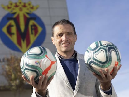 Alberto Izquierdo, responsable informático del Villarreal CF y ganador del concurso Pasapalabra, en la Ciudad Deportiva del equipo.
