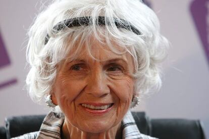 La escritora Alice Munro.