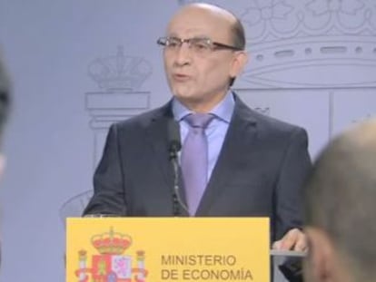 José Mota metido en la piel del ministro de Hacienda, Cristóbal Montoro.