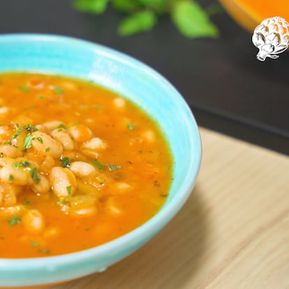 Alubias blancas con calabaza: cocina tradicional rápida y sin carne