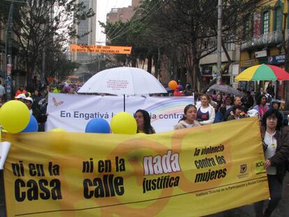 Una crisis que golpea a las mujeres