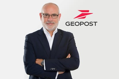 Alberto Navarro se incorporará al comité ejecutivo de Geopost como vicepresidente ejecutivo para Europa, después de una dilatada experiencia como consejero delegado de Seur, una de las filiales españolas del grupo. Navarro se incorporó a Seur en 2009 como director general y en 2012 ascendió al puesto que ocupaba hasta ahora, en el que será sustituido por David Sastre. Anteriormente, fue socio de Kearney y ocupó puestos de responsabilidad en UPS y TNT Express.