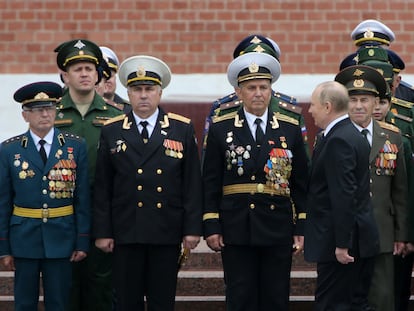 Vladímir Putin, en la ceremonia de homenaje al soldado desconocido cerca del Kremlin, el 22 de junio en Moscú.
