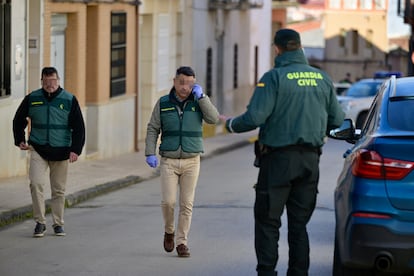 La Guardia Civil en Aldea del Rey.