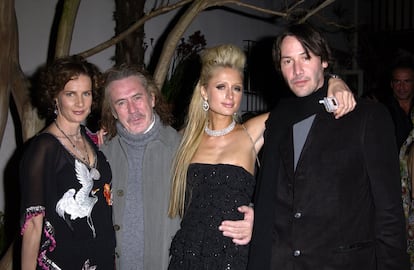 Rachel Griffiths, Richard Tyler, Paris Hilton y Keanu Reeves en 2003.