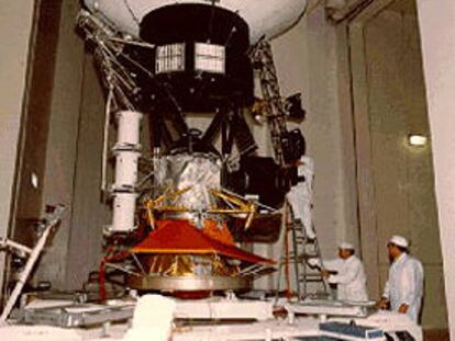Una de las Voyager durante las pruebas antes del lanzamiento en 1977.