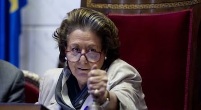 La alcaldesa de Valencia, Rita Barber&aacute;, durante el pleno del Ayuntamiento.