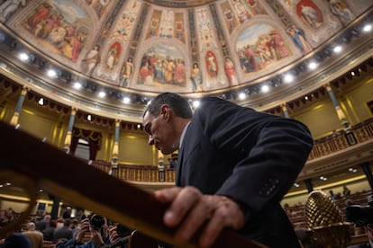 El presidente del Gobierno, Pedro Sánchez, el 30 de enero en el Congreso, durante el pleno de votación de la ley de amnistía.