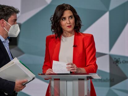 La candidata del PP, Isabel Díaz Ayuso, antes del comienzo del debate electoral del 4-M, el miércoles.