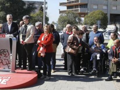 José Antonio Griñán, en su visita al parque Figueroa de Córdoba.