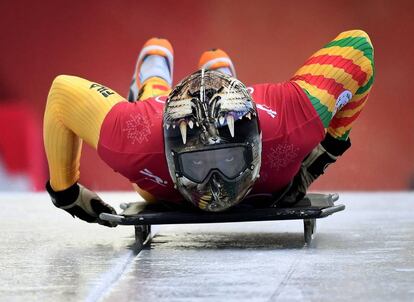 Akwasi Frimpong, de Gana, durante a sessão de treinamento de skeleton.