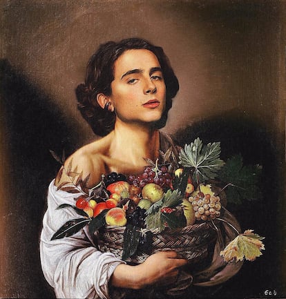 Aquí la reinterpretación de 'Niño con una cesta de frutas' de Caravaggio, pero con el hombre del momento.