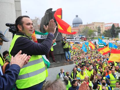 El presidente de la Plataforma Nacional por la Defensa del Transporte, Manuel Hernández.