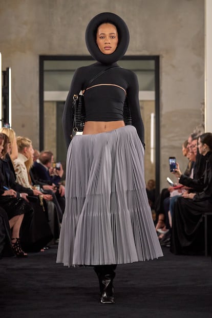 ALAÏA FALL 2025