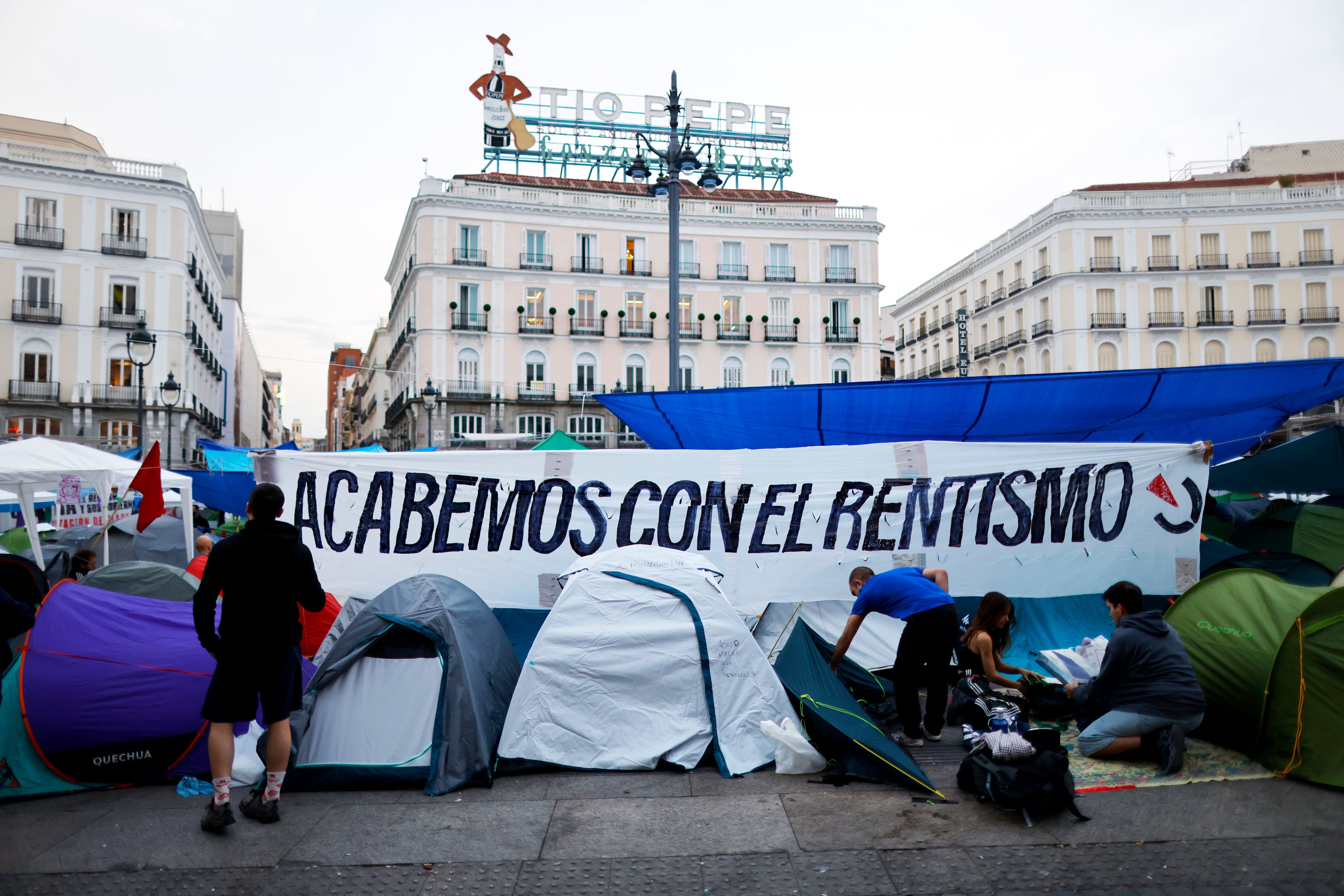 Pancarta con el lema