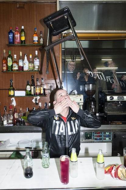 La celebración de la despedida de El Palentino sirvió para que los habituales dieran rienda suelta a habilidades, contagiados por el entusiasmo del momento.