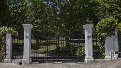 Ca l&#039;Isard de Matar&oacute;, llamado por los Mu&ntilde;oz Ramonet Los Cedros, la finca donde est&aacute;n 20 cuadros del legado.