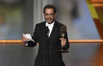 Tony Shalhoub, Mejor actor secundario de comedia por 'La maravillosa Sra. Maisel'.