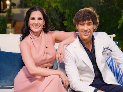 Los cantantes Diana Navarro y Manuel Lombo forman pareja televisiva este verano en Canal Sur.