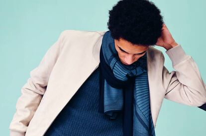 Una imagen de la colección de seda masculina para este invierno de Hermès.