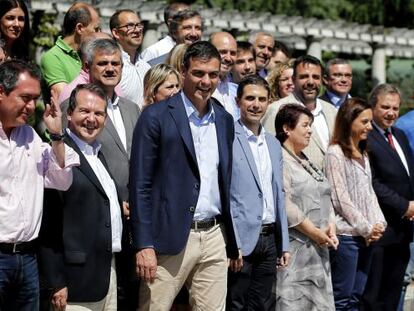 El secretario general del PSOE, Pedro Sánchez, tras reunirse con alcaldes y portavoces municipales, el pasado 23 de julio.