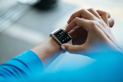 Uso de un reloj inteligente Apple Watch