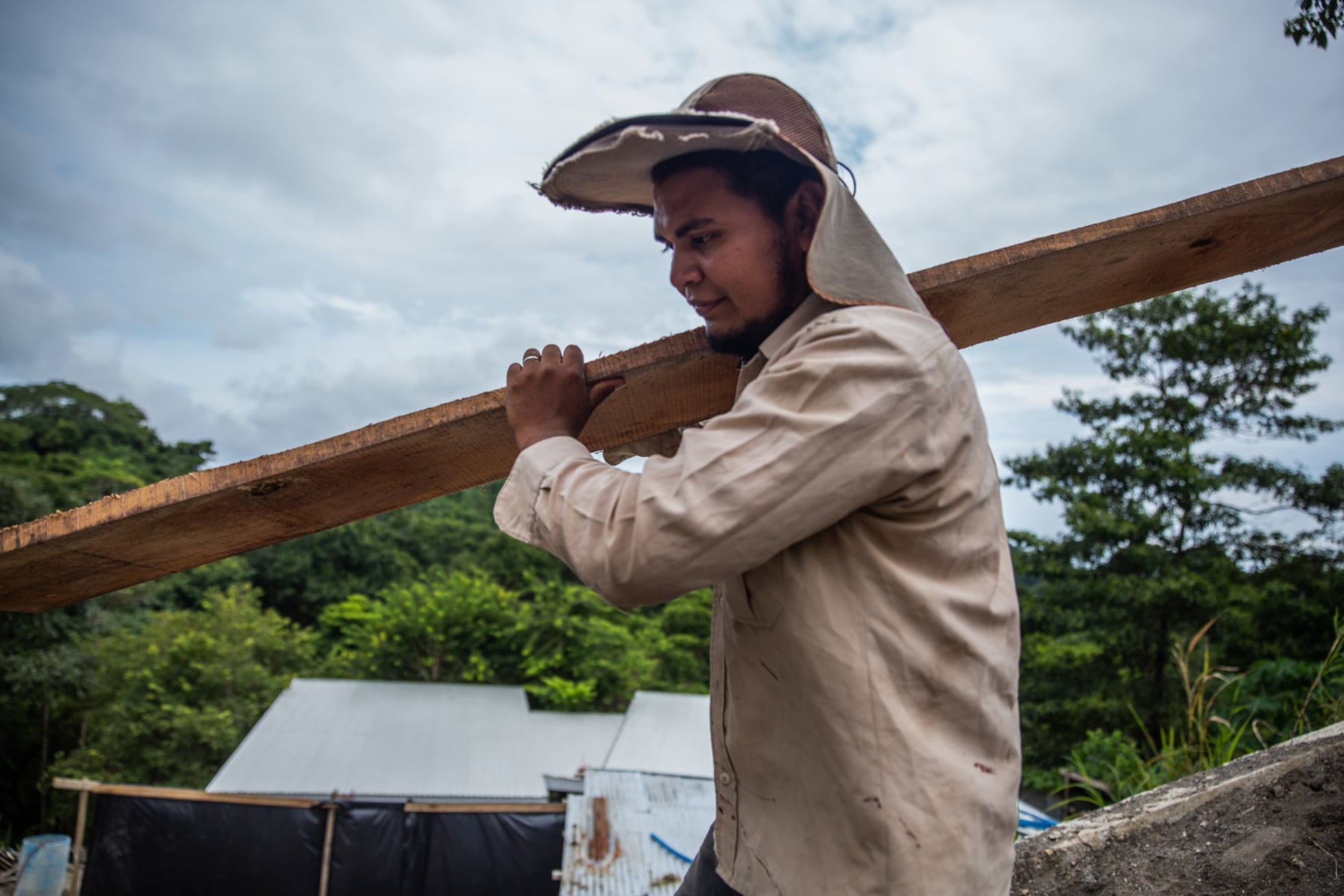La precariedad de Santa Teresa la viven los locales | Fotos | Planeta ...