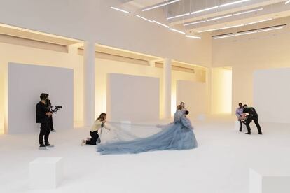 Gravació d'un 'fashion film' al Macba.