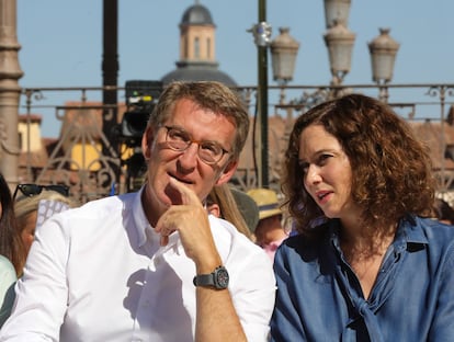 El presidente del Partido Popular, Alberto Núñez Feijóo, y la presidenta de la Comunidad de Madrid, Isabel Díaz Ayuso, el 2 de septiembre en Madrid.