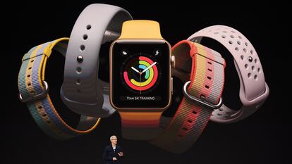 El CEO de Apple, Tim Cook, habla del Apple Watch el pasado septiembre en la sede de la compañía en Cupertino (California).