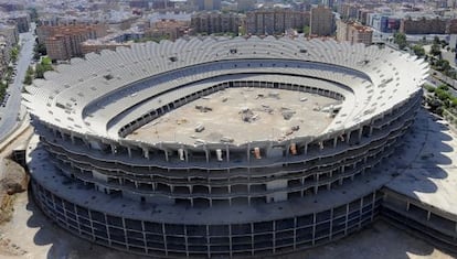 La obra del nuevo estadio del Valencia CF est&aacute; paralizada.