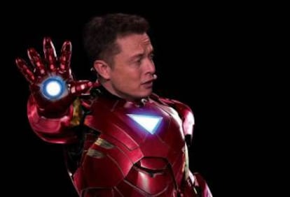 Uno de los memes sobre el empresario: caracterizado como Iron Man. De hecho, el personaje que interpreta Robert Downey Jr (el millonario inventor Tony Stark) está basado en Elon Musk.