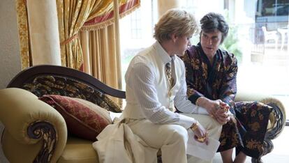 Matt Damon y Michael Douglas, en una escena de `Behind the Candelabra´.