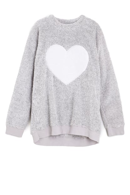 Sudadera polar con dibujo de corazn de Oysho (c.p.v.)