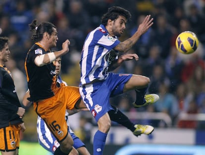 El defensa portugués del Deportivo Silvio durante el partido contra el Valencia. El jugador ha llegado procedente del Atlético.