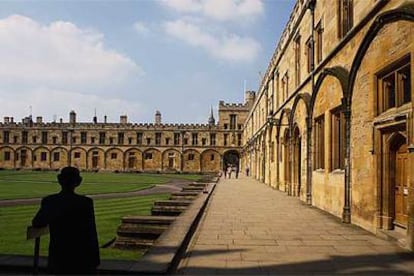 Patio central del Christ Church College de Oxford, cuyo Great Hall inspiró el comedor del colegio Hogwarts de las películas de Harry Potter.