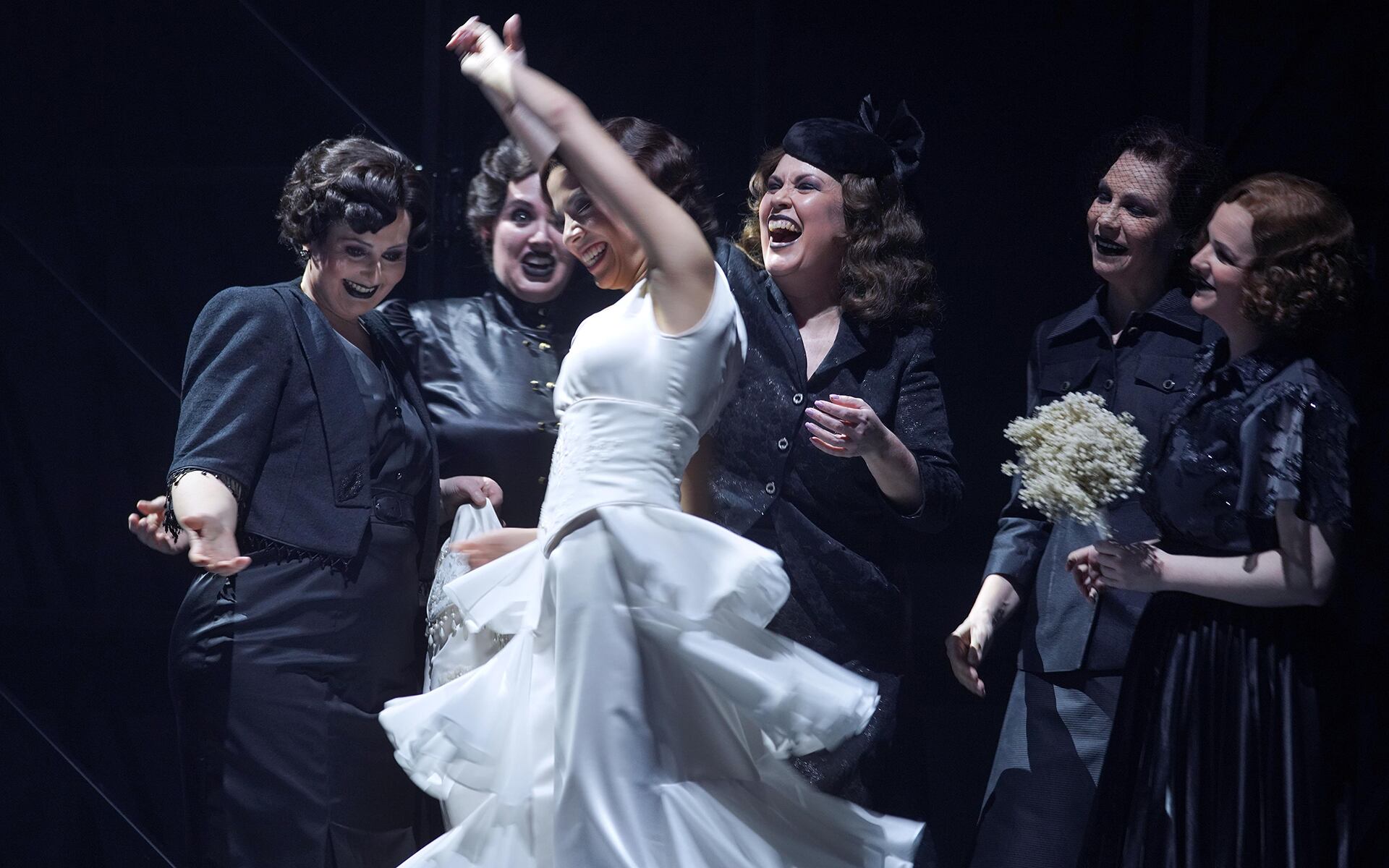 ‘La vida breve’ y ‘Tejas verdes’ desde un palco del Teatro Real