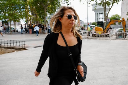 Cristina Álvarez, asesora de Begoña Gómez en Moncloa, llega a los juzgados de Plaza de Castilla este miércoles.