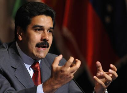 El ministro de Exteriores venezolano, Nicolás Maduro, en la rueda de prensa que ofreció tras la cumbre.
