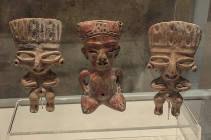 Exposición de piezas antropomorfas en el Palacio de Cortés.