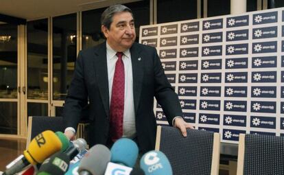 Lendoiro, durante la rueda de prensa que ha ofrecido esta jueves.