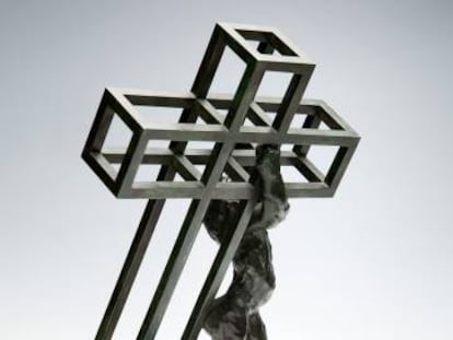 La escultura 'Cristo Hipercúbico' de Dalí que sale a subasta.